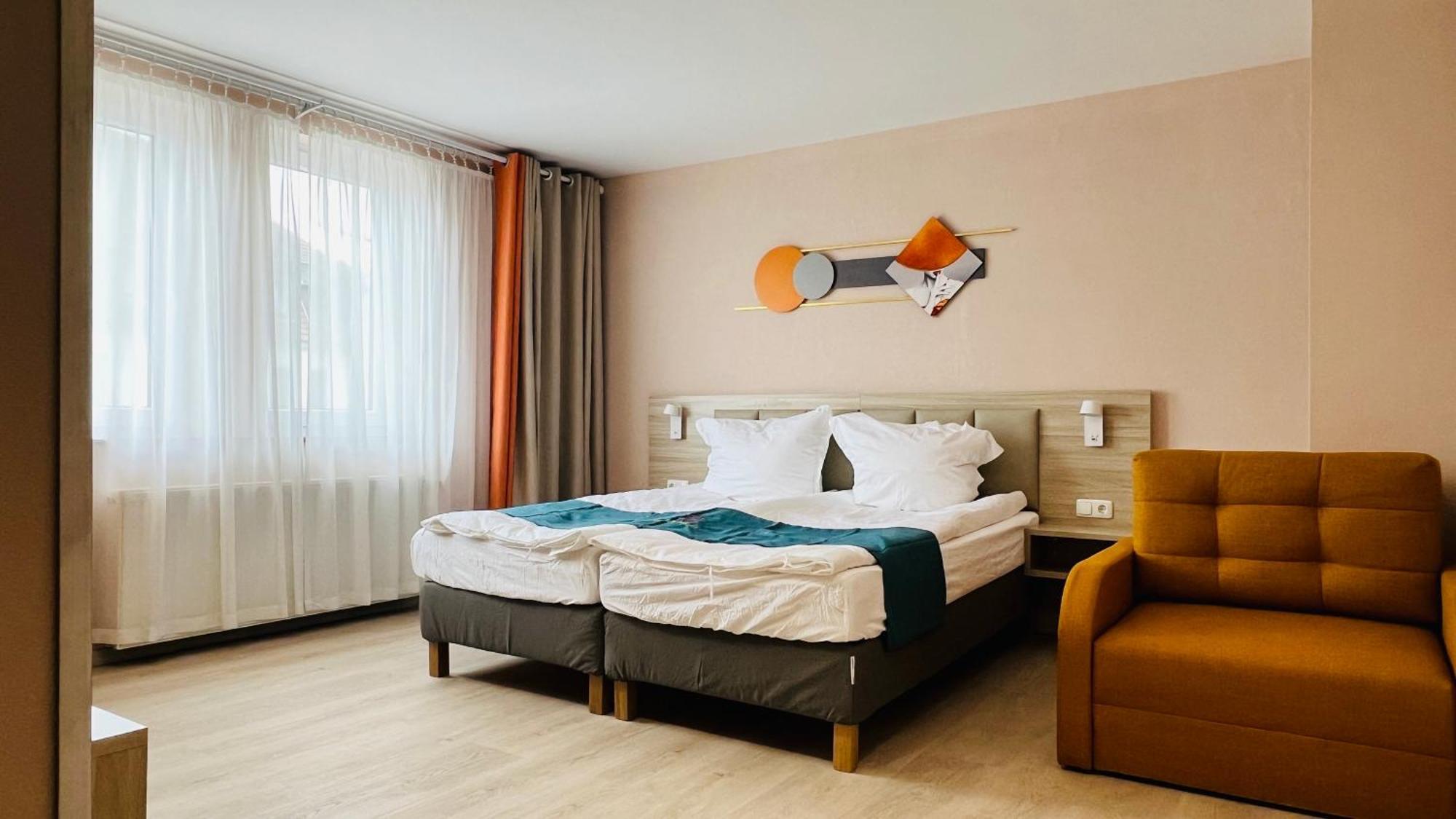 Hotel Libers Lauterbach  Ngoại thất bức ảnh