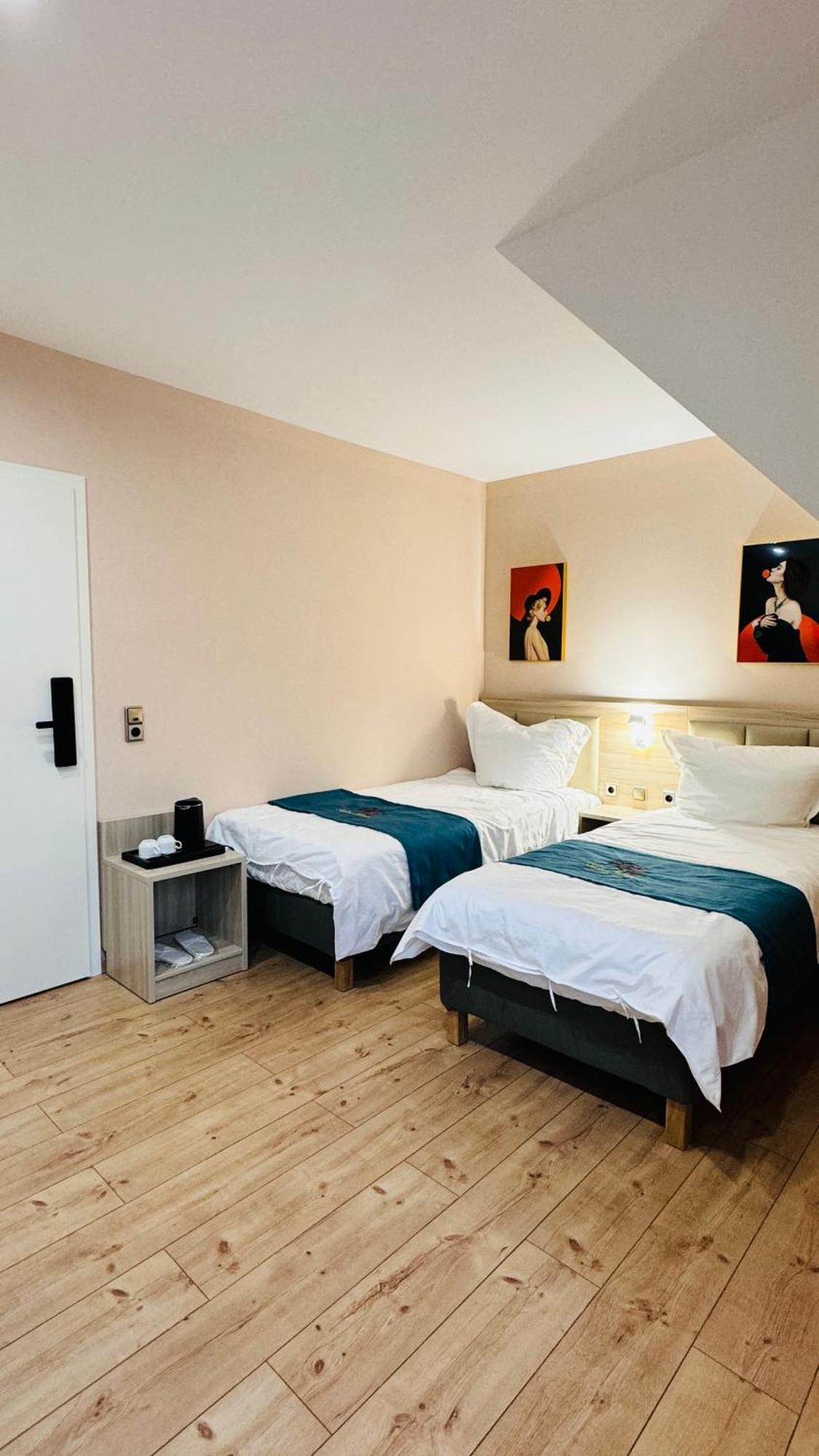 Hotel Libers Lauterbach  Ngoại thất bức ảnh