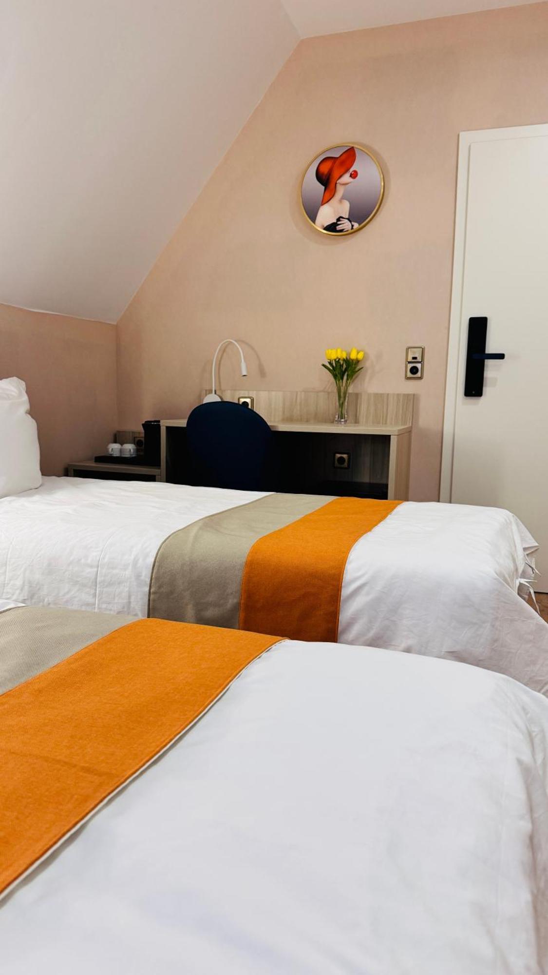Hotel Libers Lauterbach  Ngoại thất bức ảnh