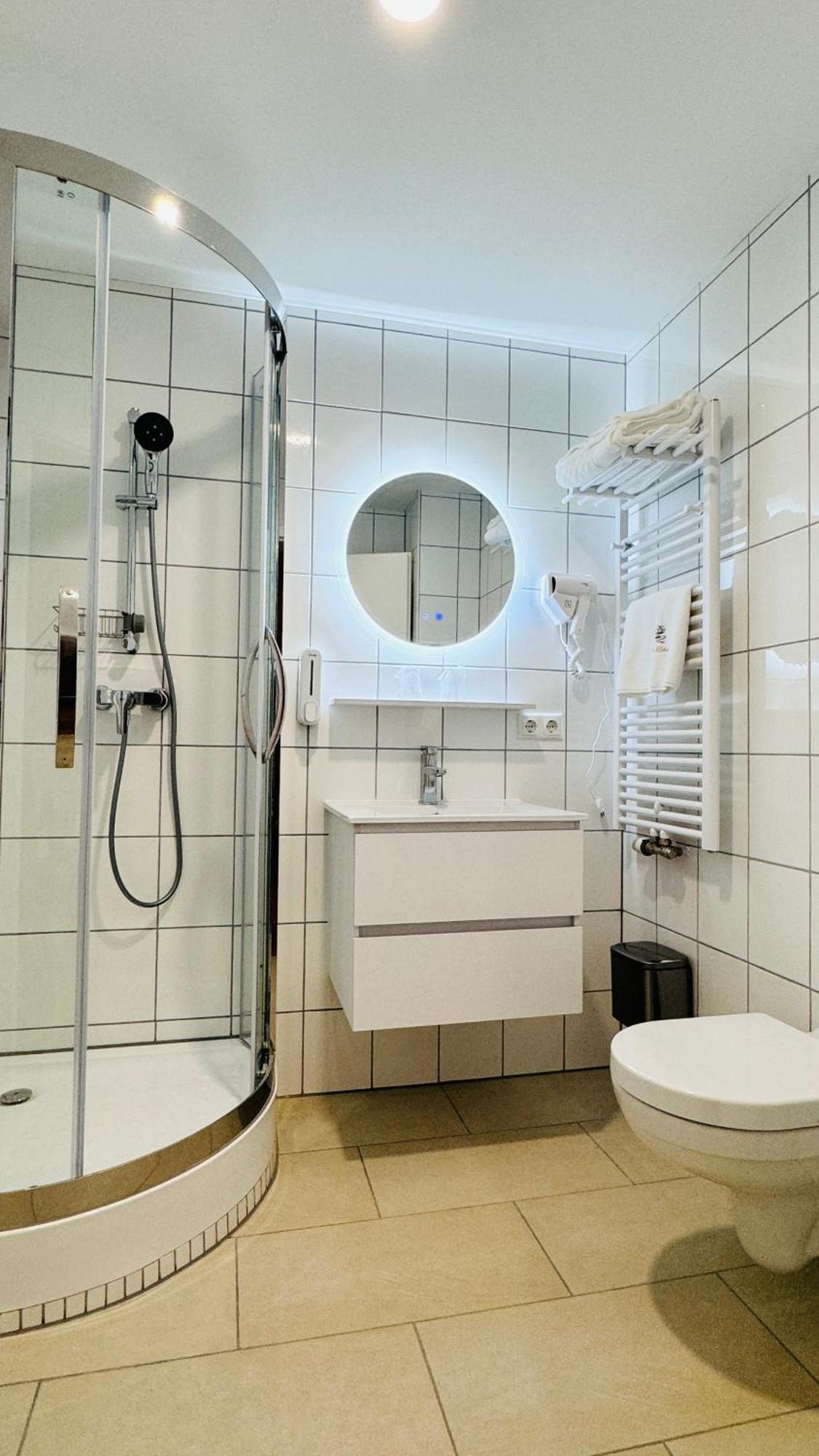 Hotel Libers Lauterbach  Ngoại thất bức ảnh