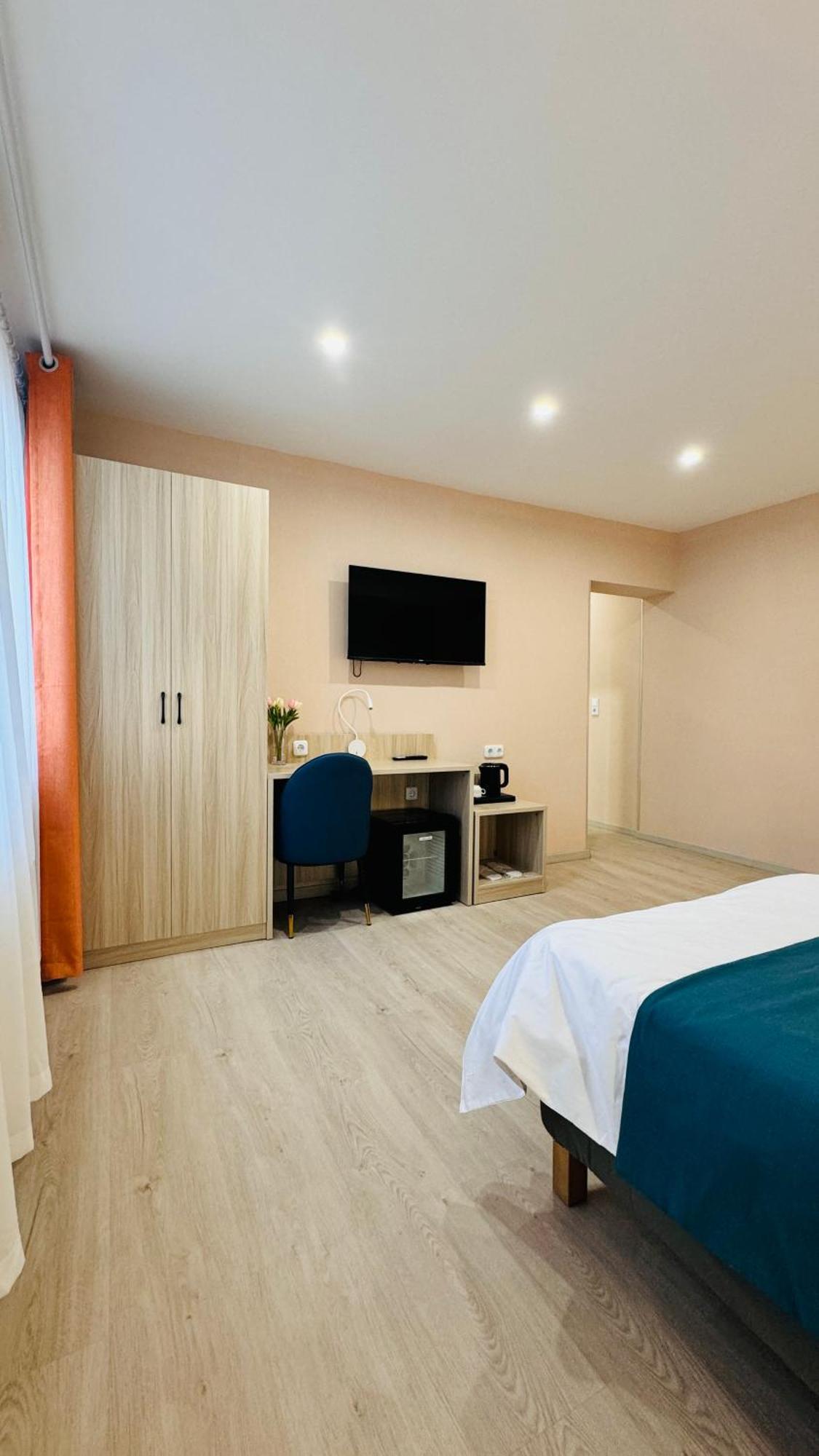 Hotel Libers Lauterbach  Ngoại thất bức ảnh
