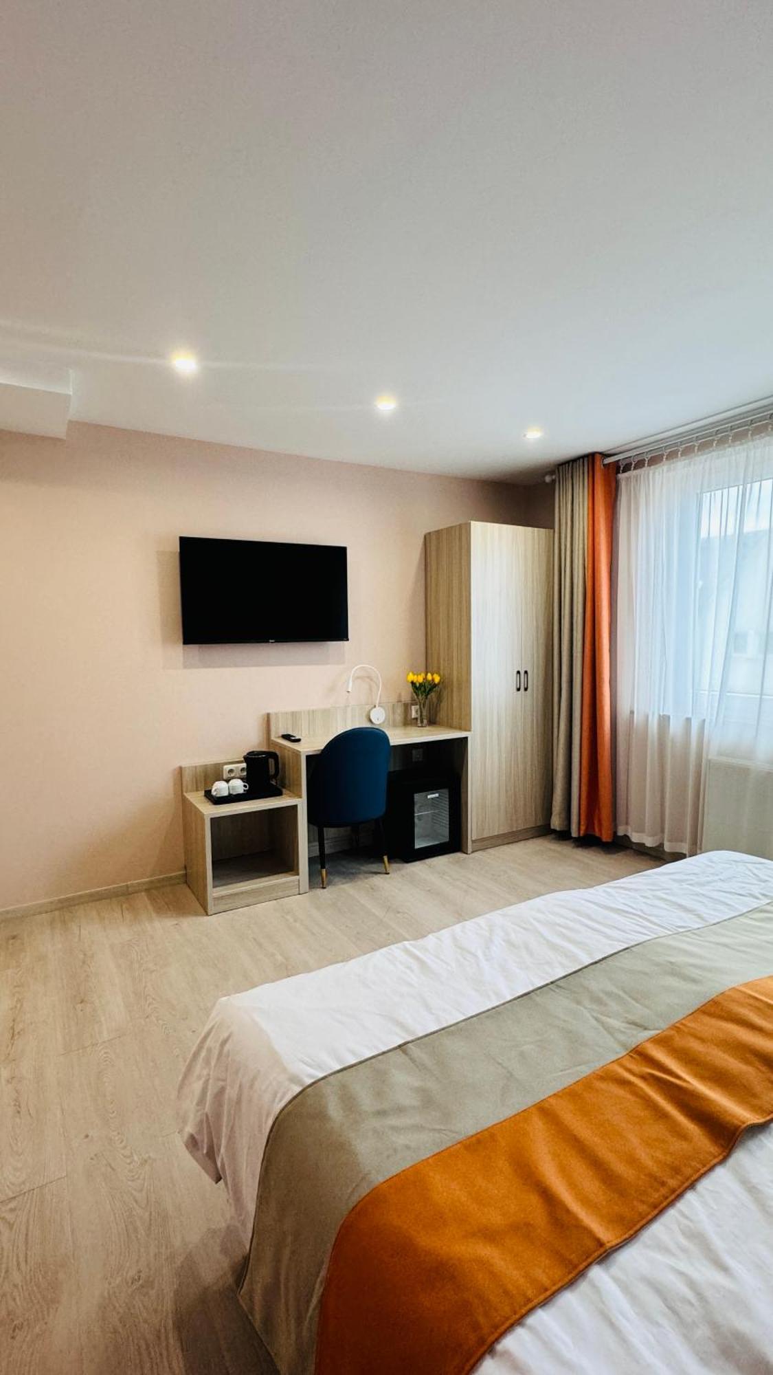 Hotel Libers Lauterbach  Ngoại thất bức ảnh
