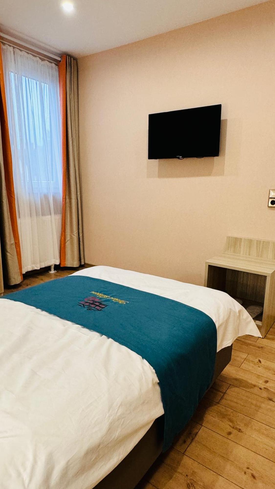 Hotel Libers Lauterbach  Ngoại thất bức ảnh